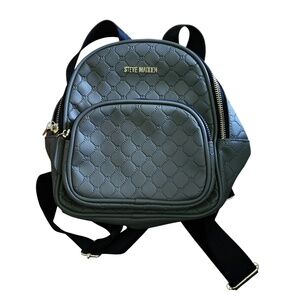Steve Madden Backpack Mini Quilted SM Logo Gray‎ Fashion Bag Purse